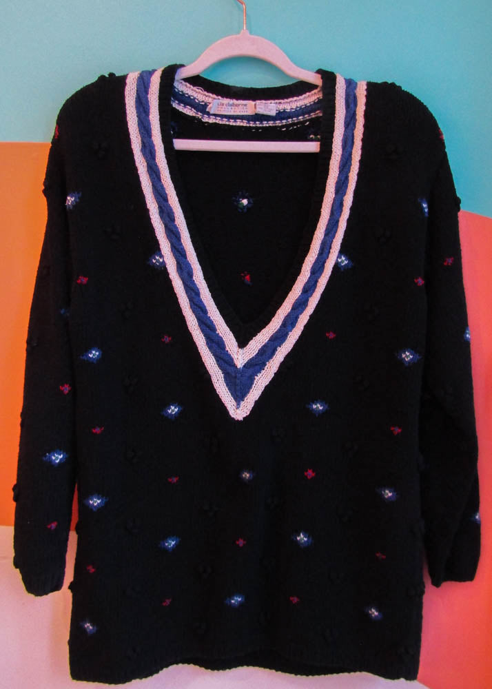 Vintage | Liz Claiborne V-Neck Sweater | Les Sol | Minneapolis 