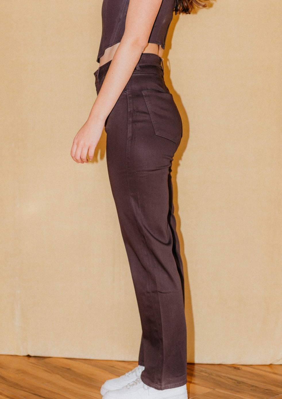 DL1961 | Emilie Straight Leg Jeans | Dark Cocoa | Les Sol | Minneapolis